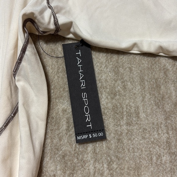 NWT 3X Tahari long sleeve tunic tee cream and brown ringer round collar light - Picture 5 of 6